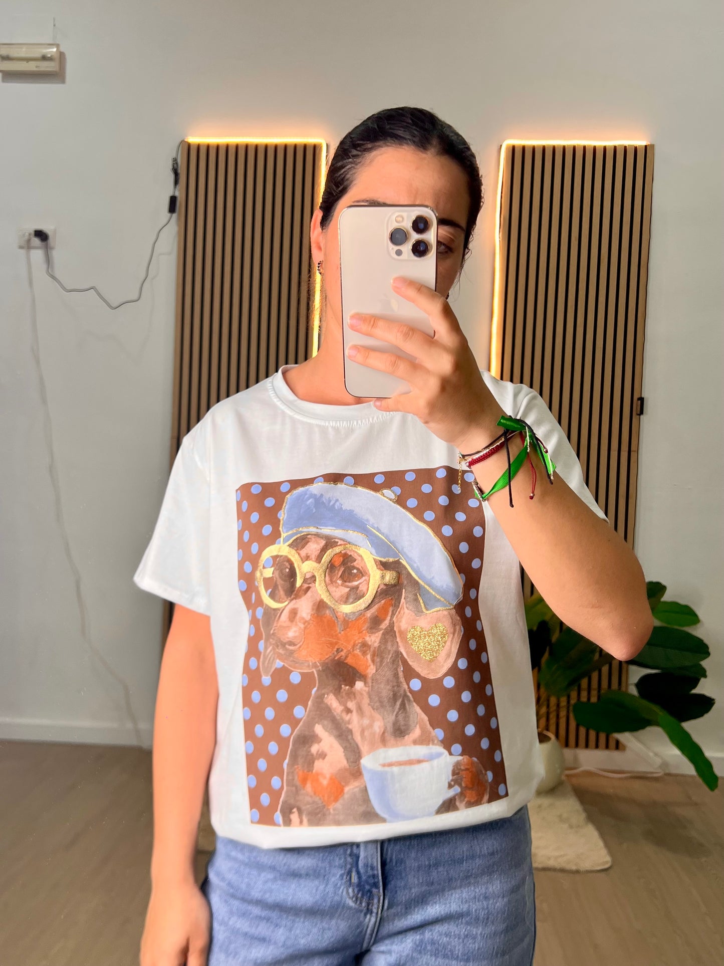 Camiseta perro lunares y café
