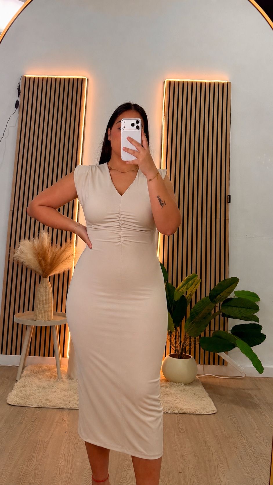 Vestido luxe beige