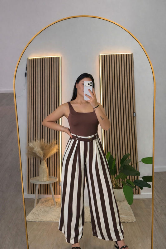 Pantalón rayas marrón