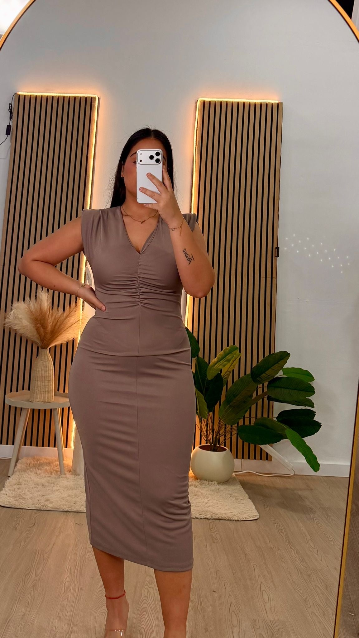 Vestido luxe taupe