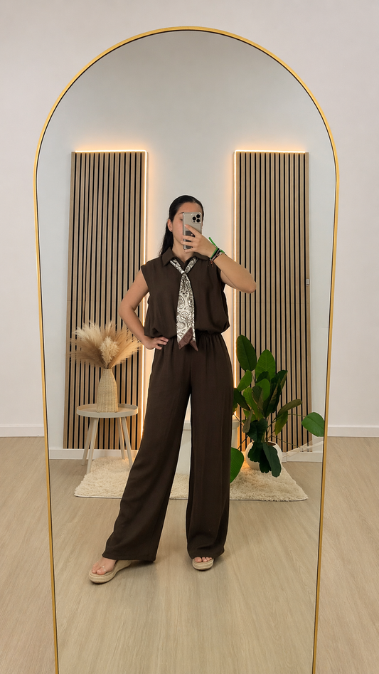 Conjunto corbata marrón