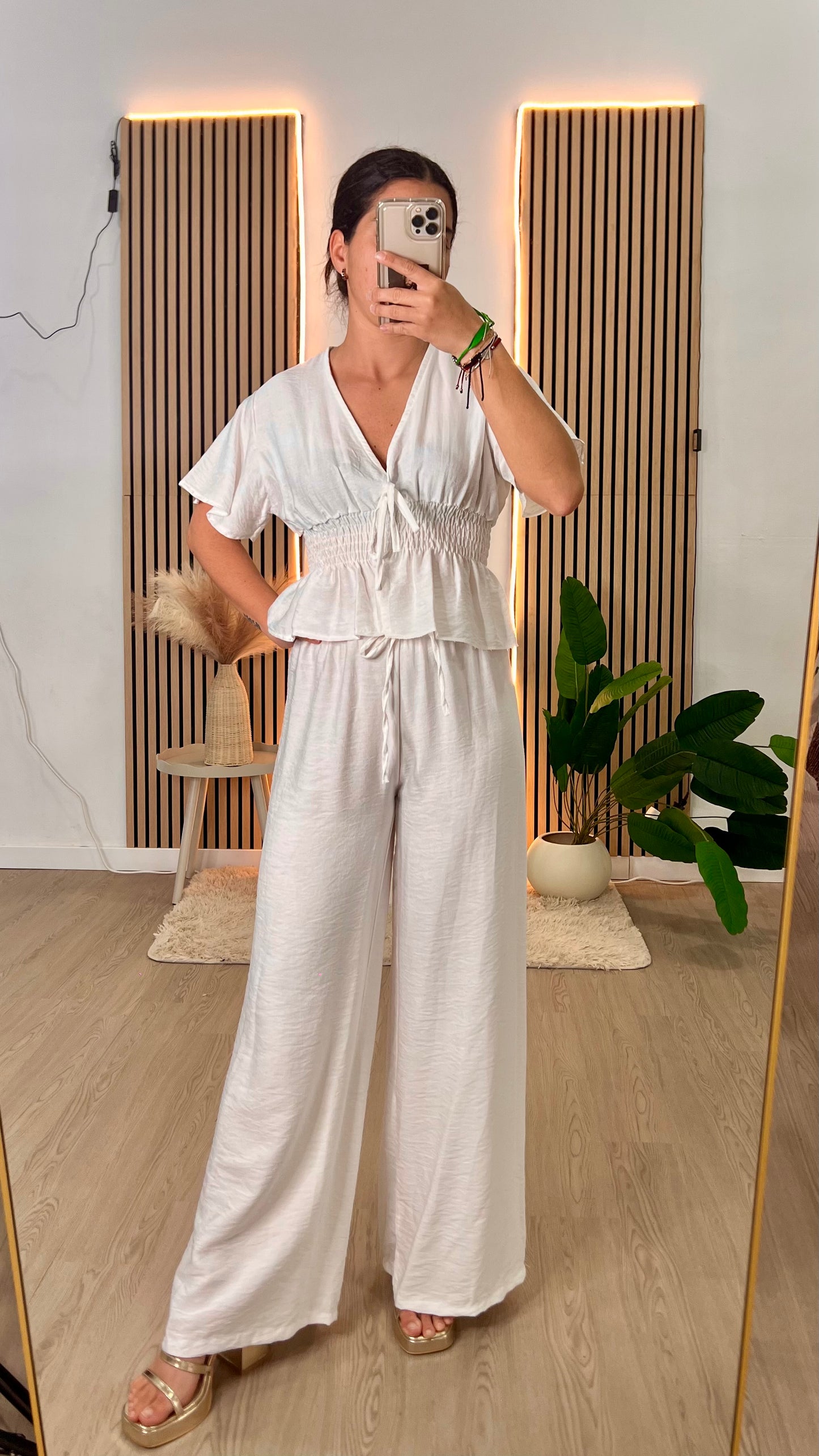 Conjunto Eva