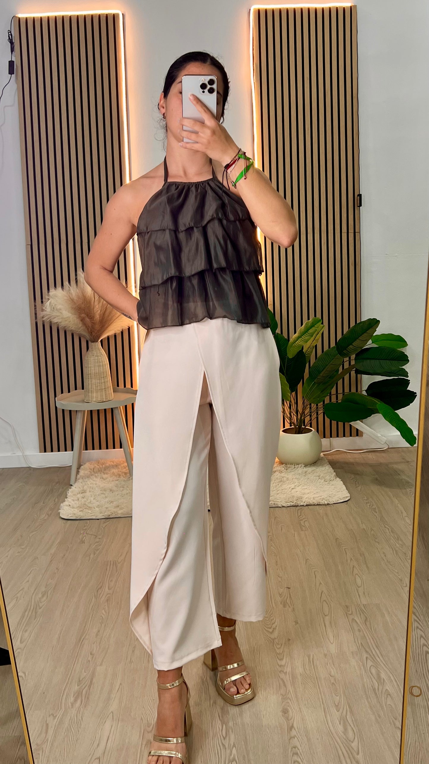 Pantalón capa beige